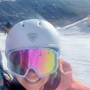 Rossignol Helmet&Goggles:White IMPACT, matching lavender goggles, rarely worn